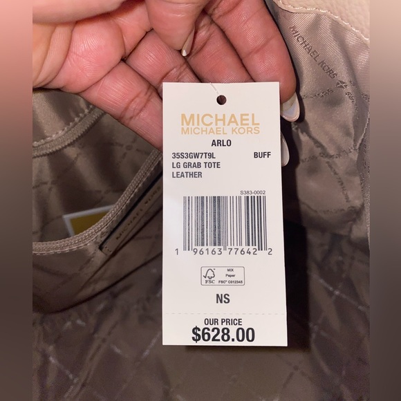 🆕MK Pebbled Leather Tote|  👜 Style: Arlo Buff Large| Versatile design - Picture 10 of 10